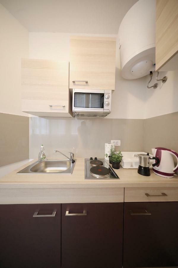 Apartment Luci Zara Esterno foto